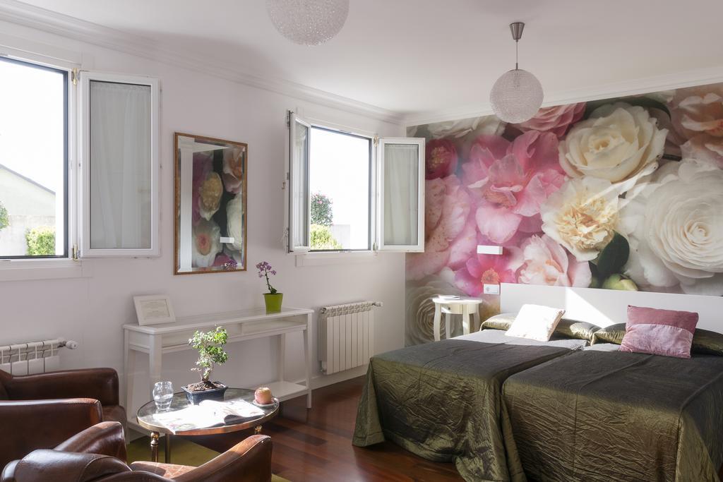 La Casa De Las Camelias Busto Chambre photo